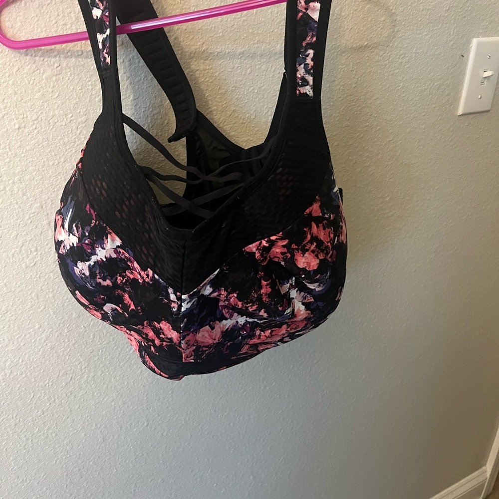 LIVI Wicking Active Sports Bra